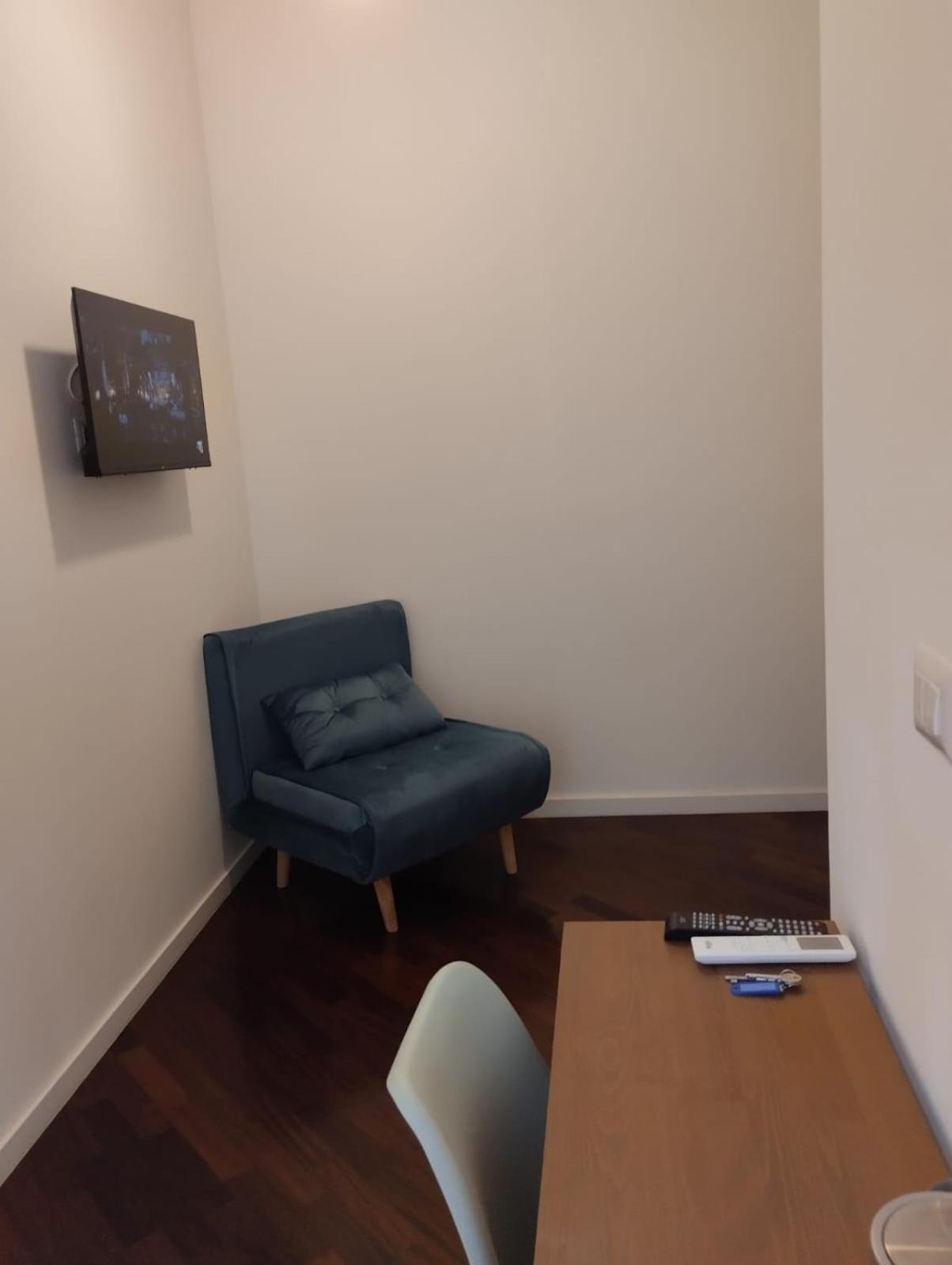 Residence E Appartamenti Cavallerizza Неаполь Экстерьер фото
