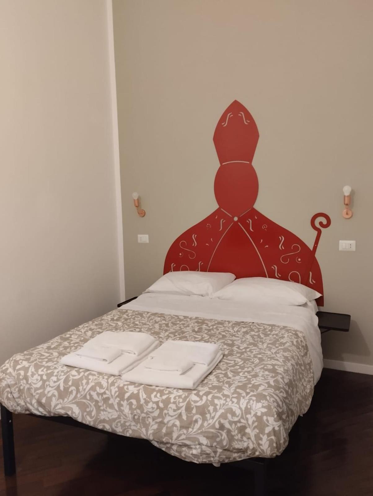 Residence E Appartamenti Cavallerizza Неаполь Экстерьер фото